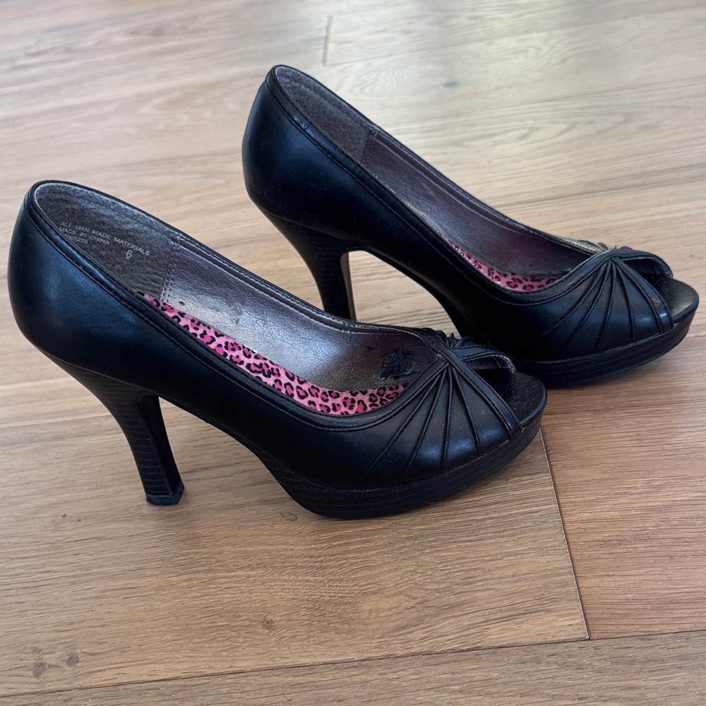 Xhilaration Black Peep-Toe Heels